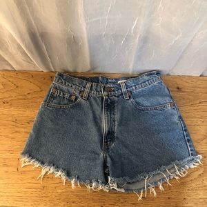 levi’s cutoffs